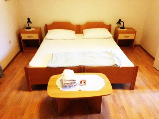 Apartman Gracin Primosten Luaran gambar